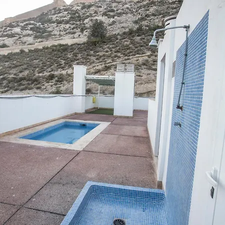 Apartamento Unique Apt. W/pool- Across The Beach-wifi-a/c Alicante