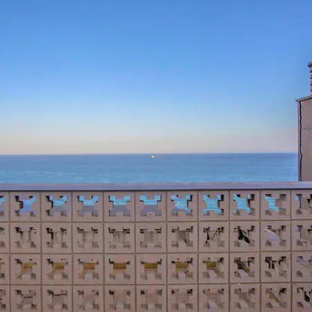 Apartamento Unique Apt. W/pool- Across The Beach-wifi-a/c